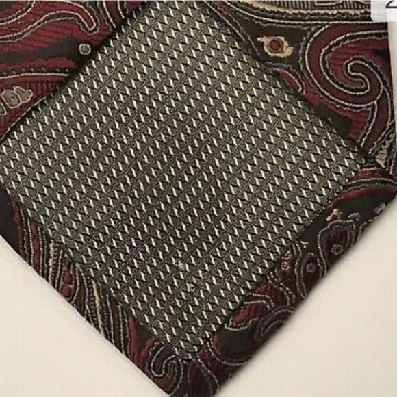 BILL ROBINSON Men's Tie & Hanky Paisley Red Black Beige 58L 3.5W MINT Retail$89 - Picture 5 of 11